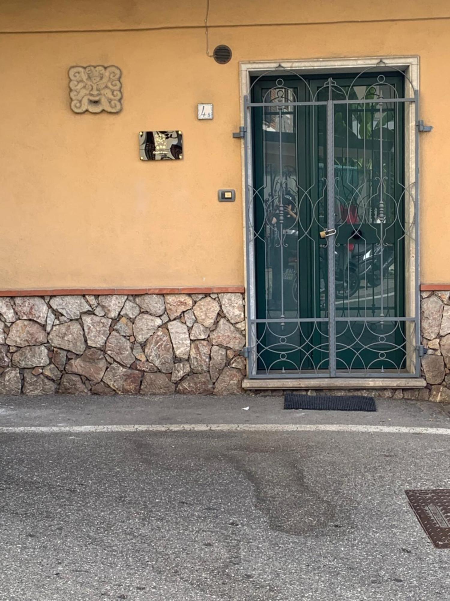 Cocciu D'Amuri Apartment Taormina Exterior foto